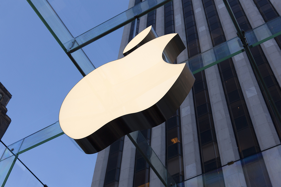 Apple Inc's (NASDAQ:AAPL) Restructuring Of Its Stores Back On Track